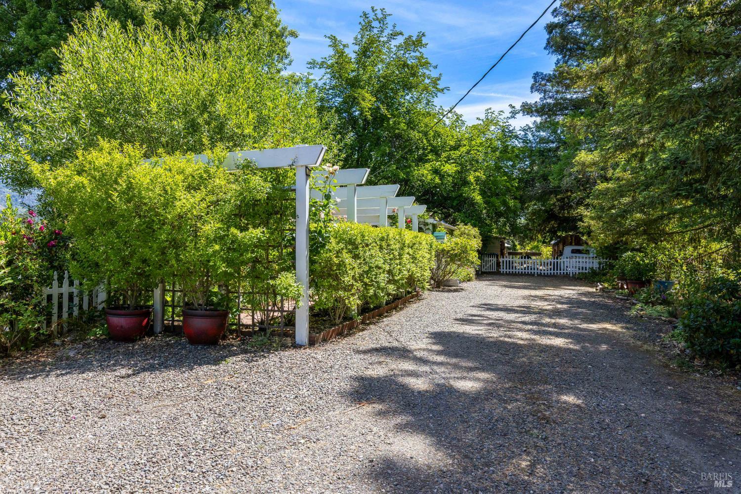 13511 Powerhouse Road Potter Valley CA 95469