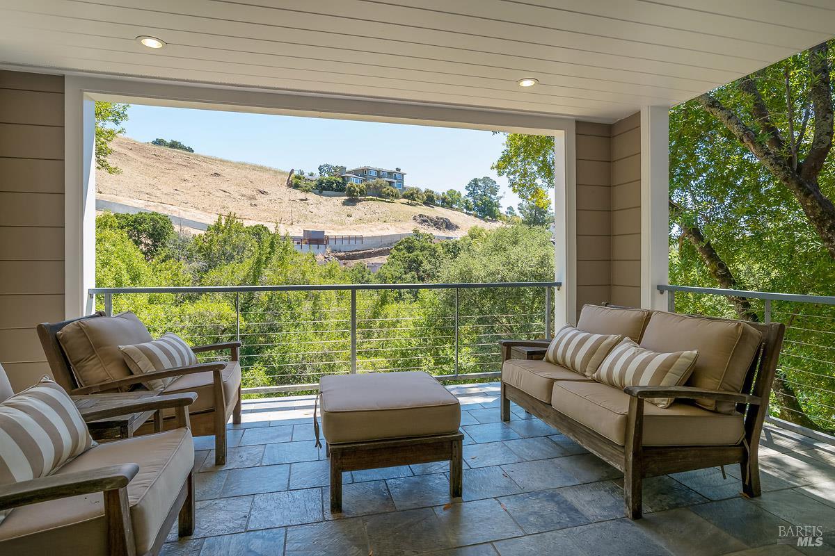 46 Miwok Drive San Anselmo CA 94960
