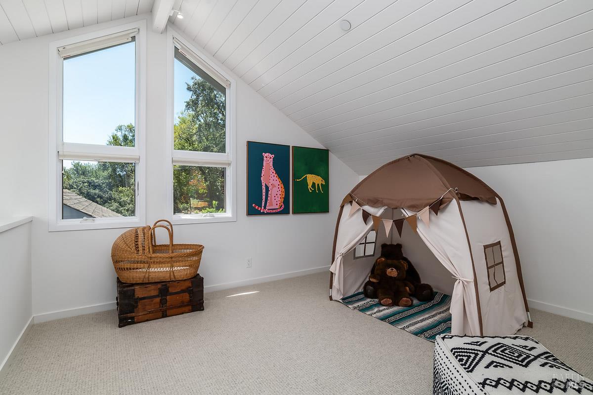 46 Miwok Drive San Anselmo CA 94960