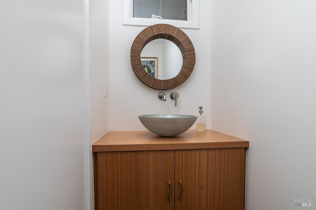 46 Miwok Drive San Anselmo CA 94960