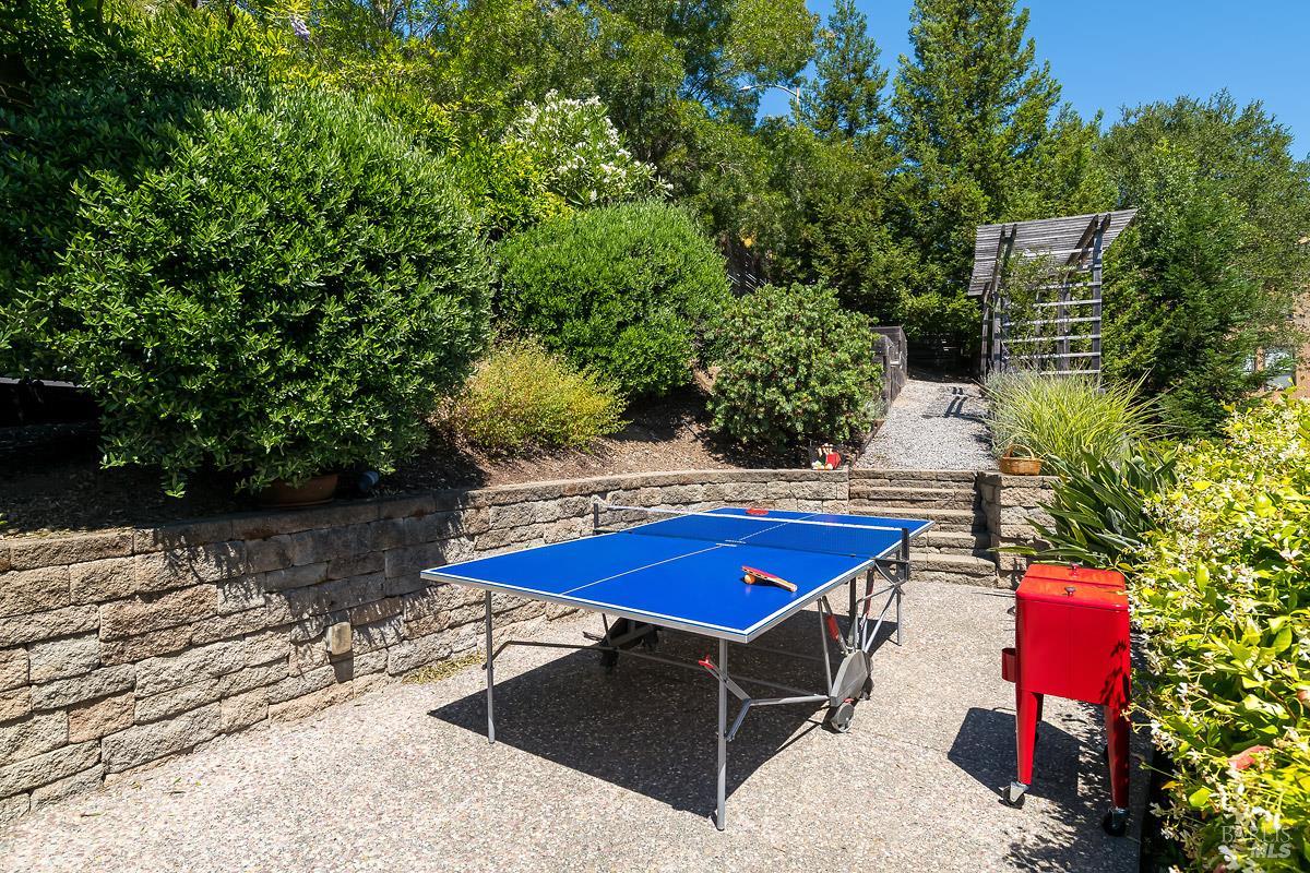 46 Miwok Drive San Anselmo CA 94960
