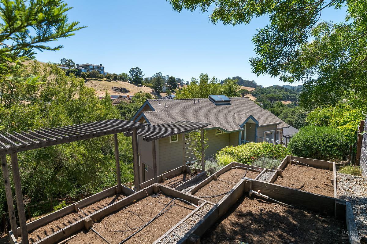46 Miwok Drive San Anselmo CA 94960