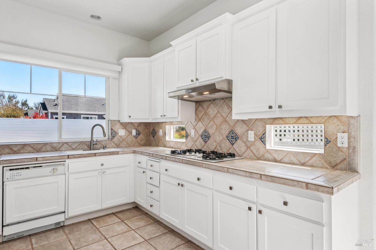6551 Pine Valley Drive Santa Rosa CA 95409
