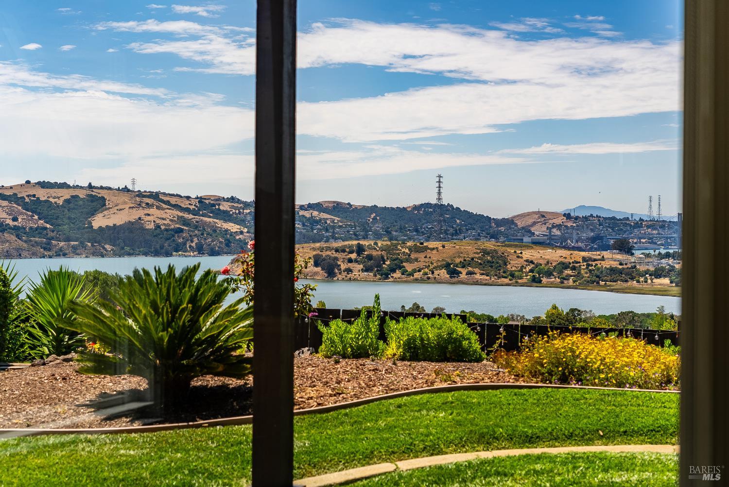 411 York Drive Benicia CA 94510