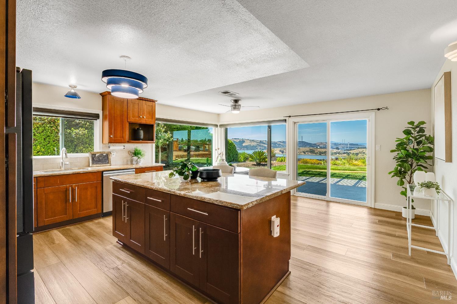 411 York Drive Benicia CA 94510
