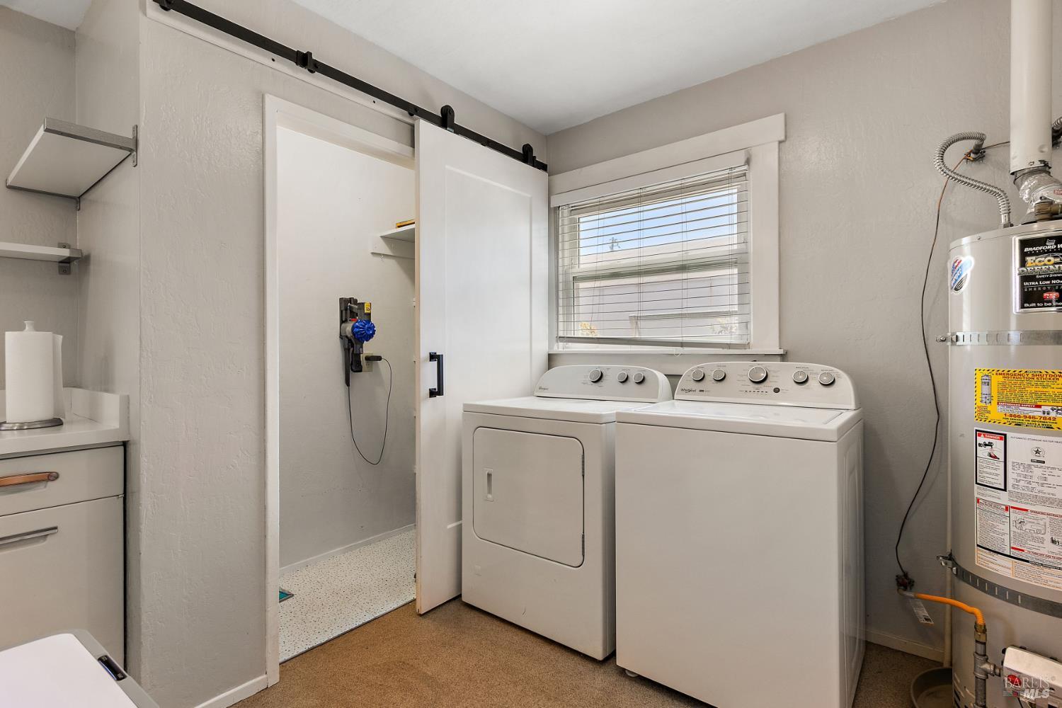 10017 Pippin Street Oakland CA 94603