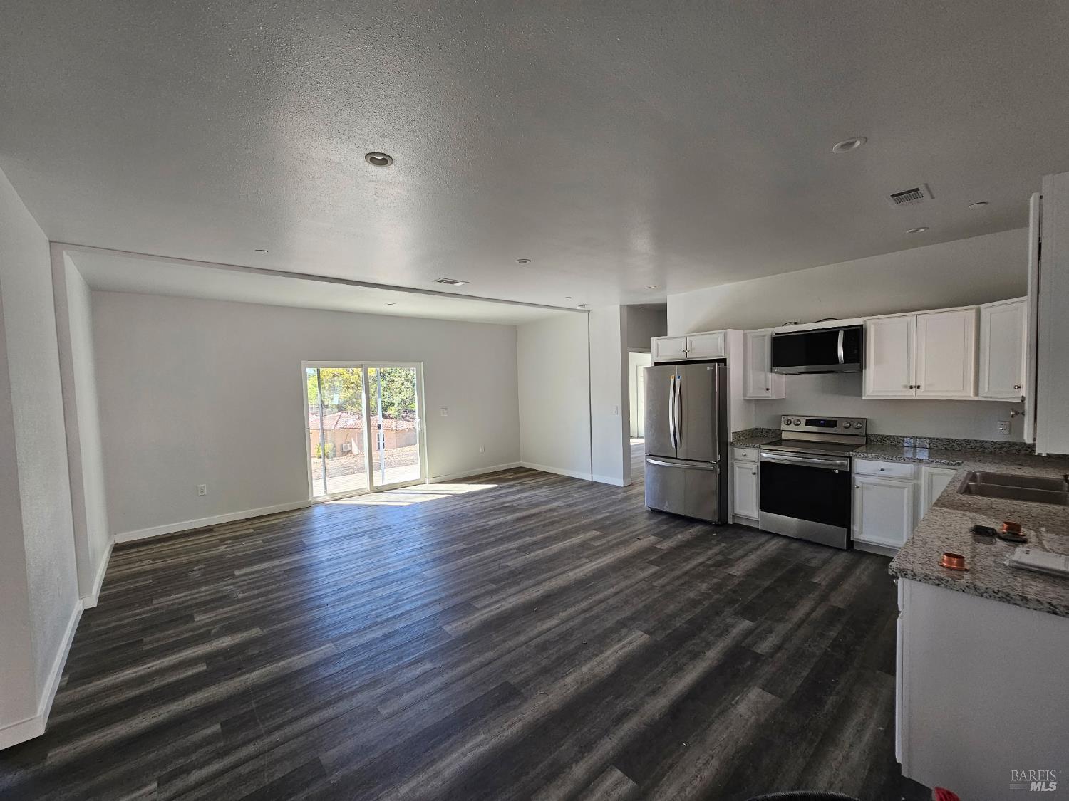 14006 Lakeshore Drive Clearlake CA 95422