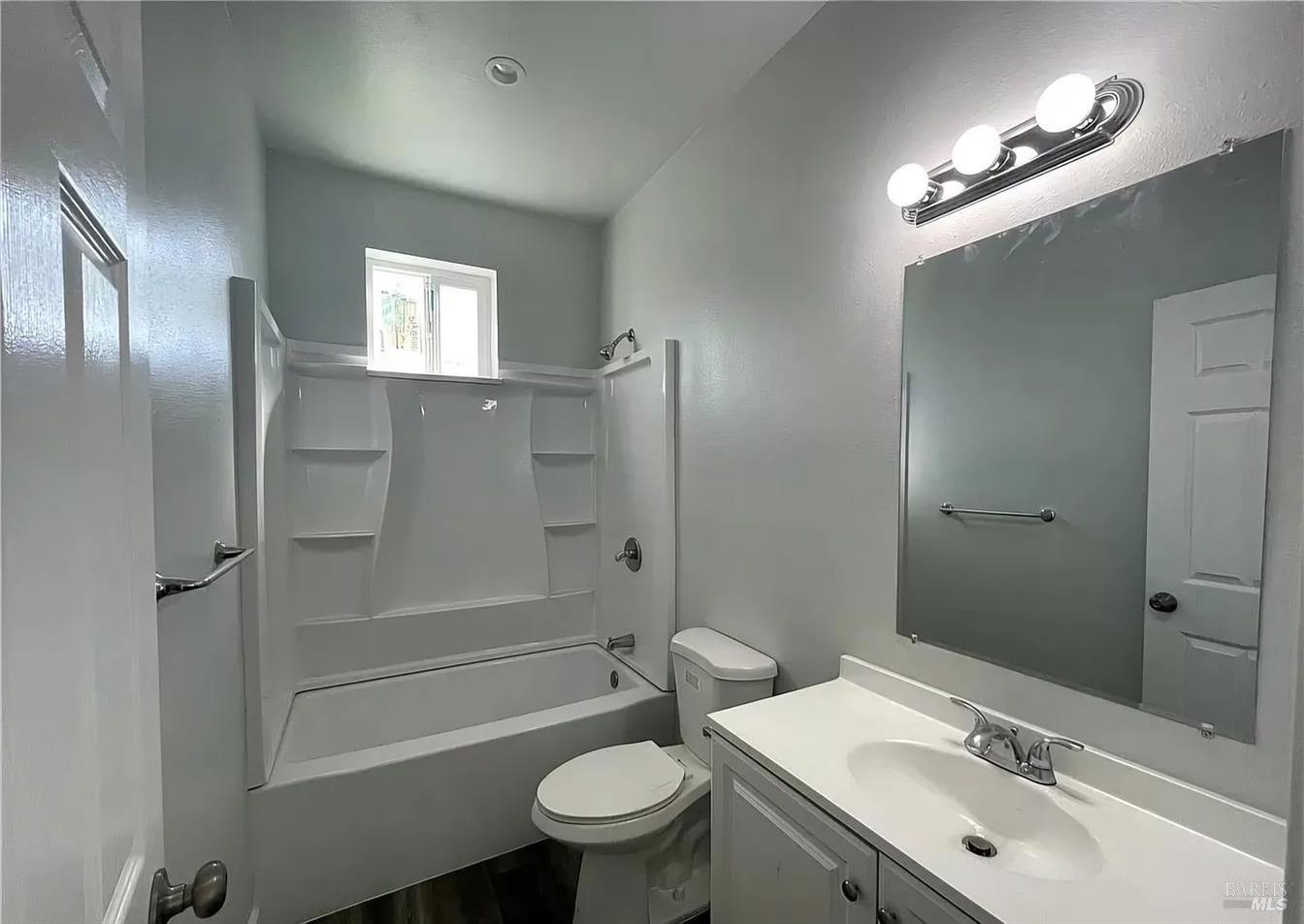 14006 Lakeshore Drive Clearlake CA 95422