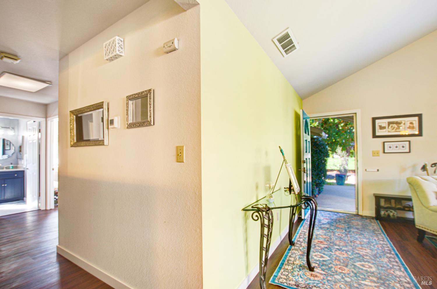 2338 Lakepark Drive Napa CA 94558