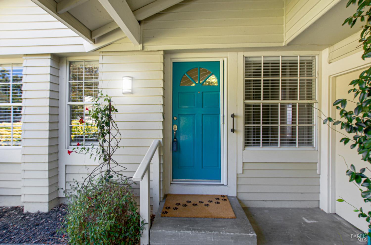 2338 Lakepark Drive Napa CA 94558