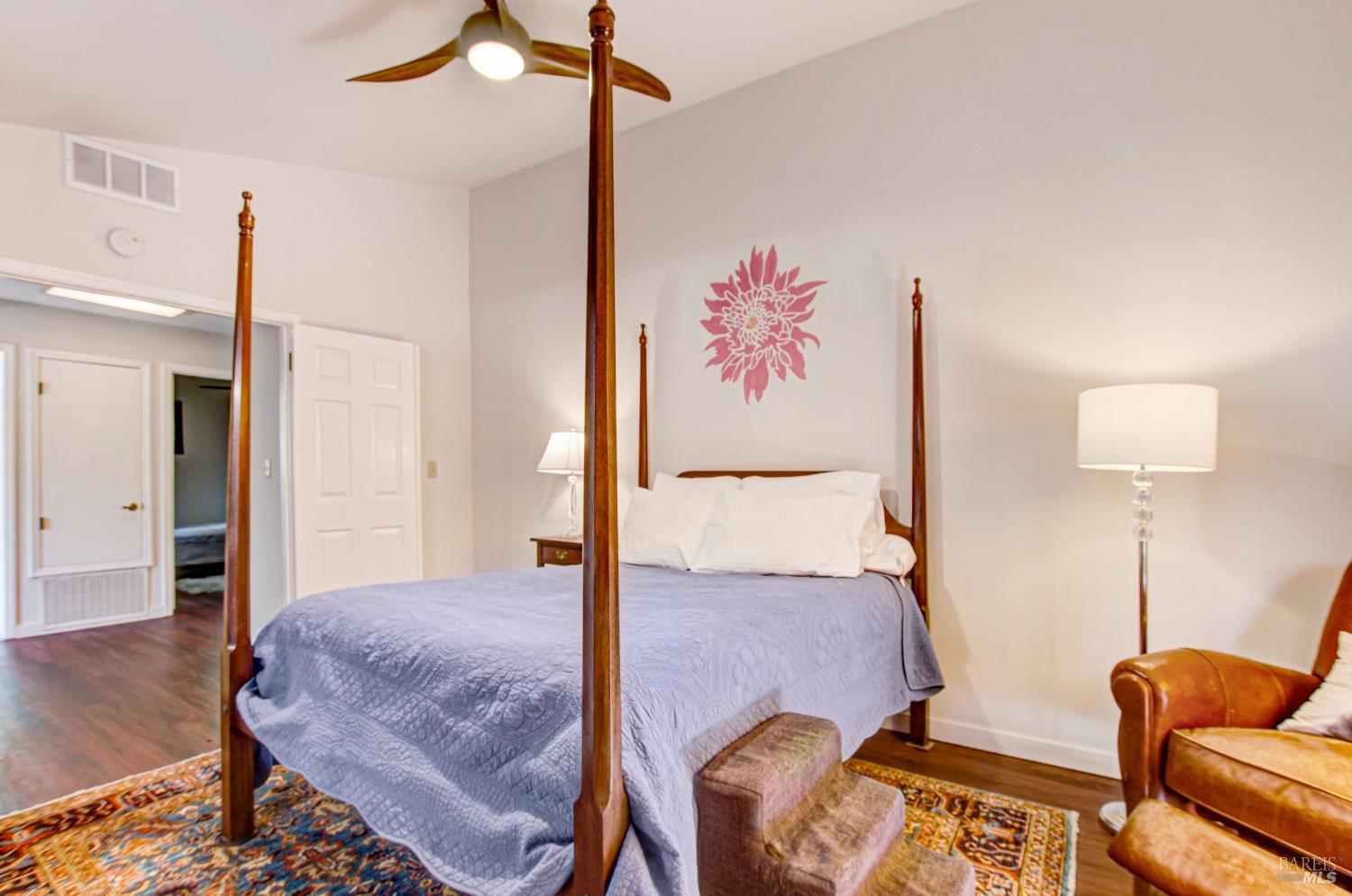 2338 Lakepark Drive Napa CA 94558