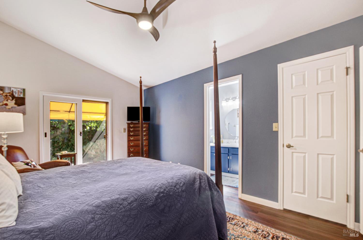2338 Lakepark Drive Napa CA 94558