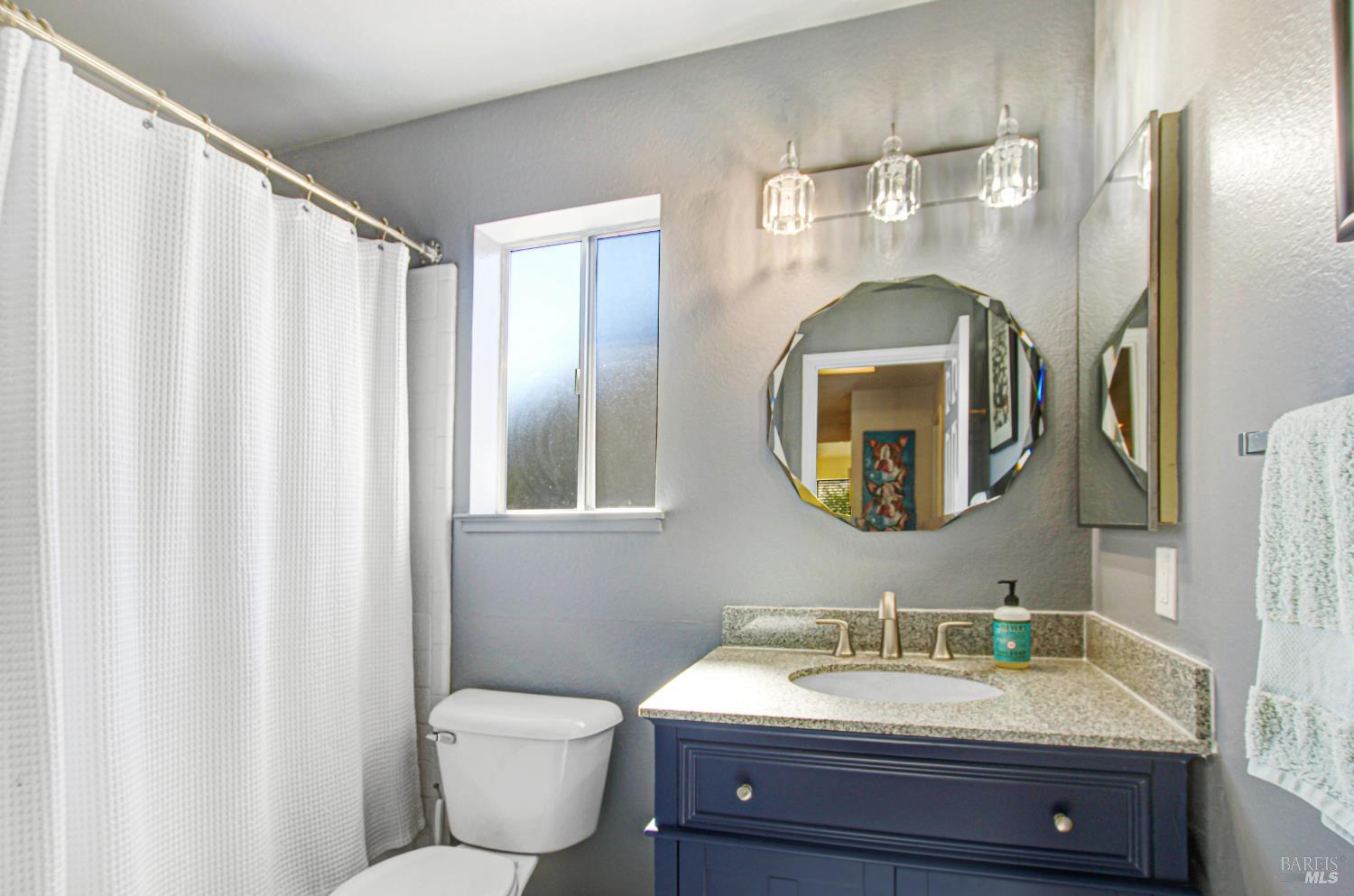 2338 Lakepark Drive Napa CA 94558