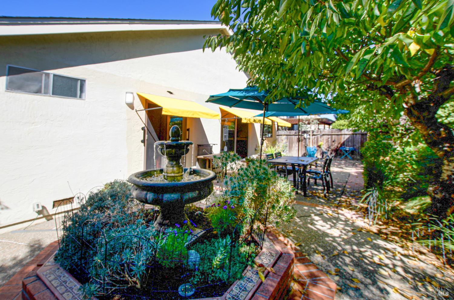 2338 Lakepark Drive Napa CA 94558