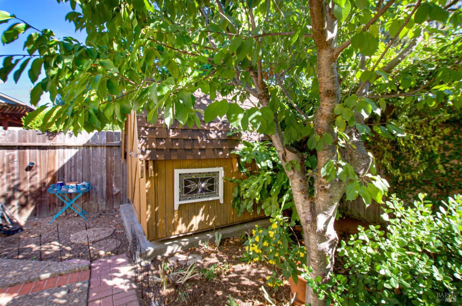 2338 Lakepark Drive Napa CA 94558