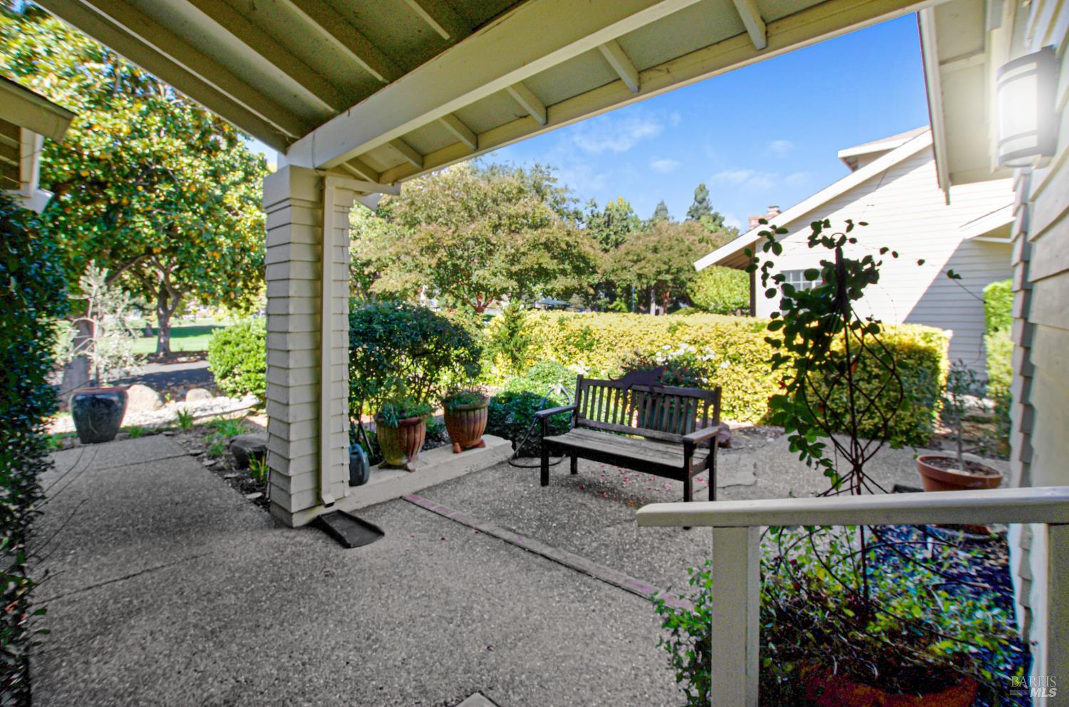 2338 Lakepark Drive Napa CA 94558