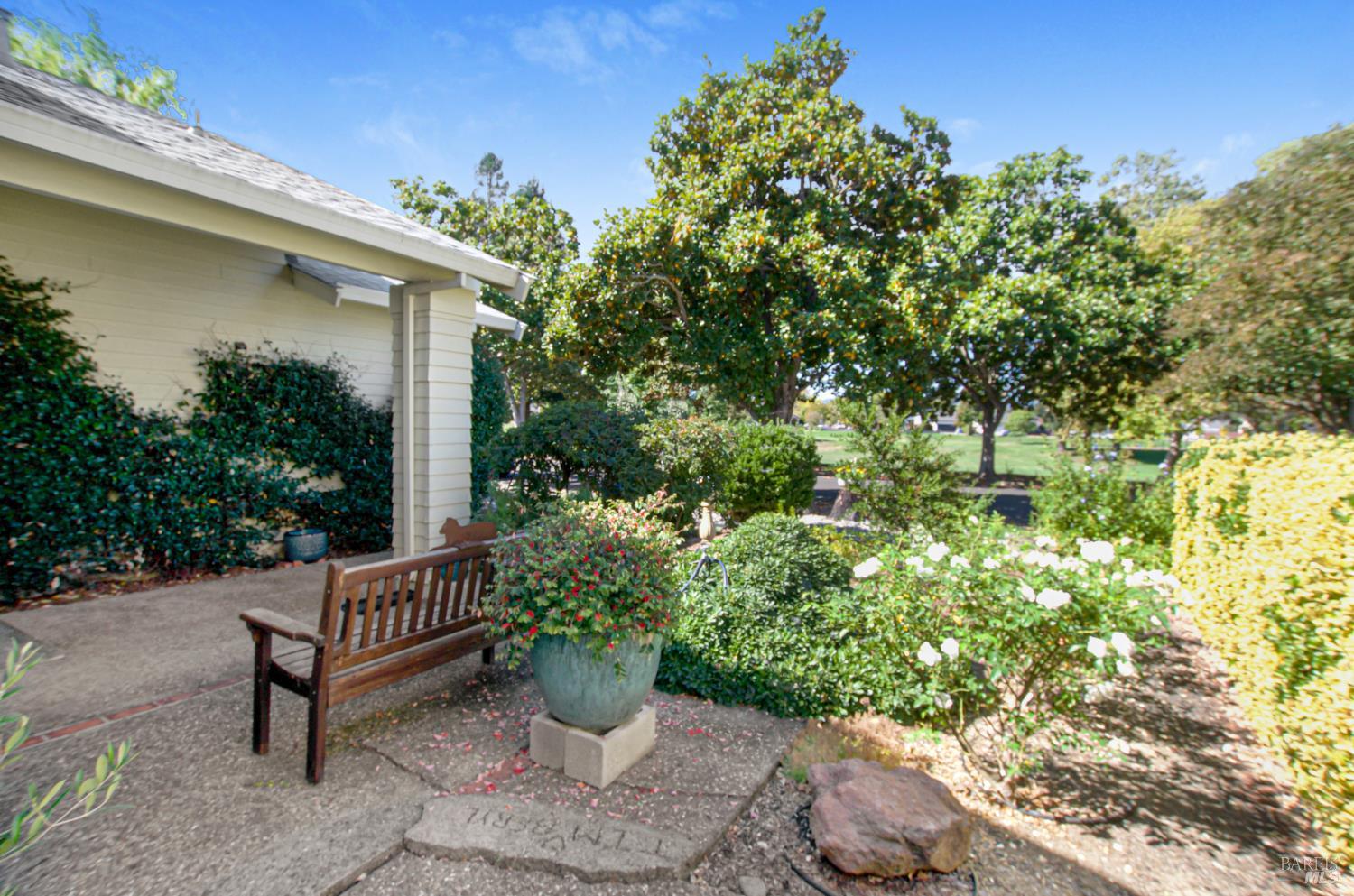 2338 Lakepark Drive Napa CA 94558