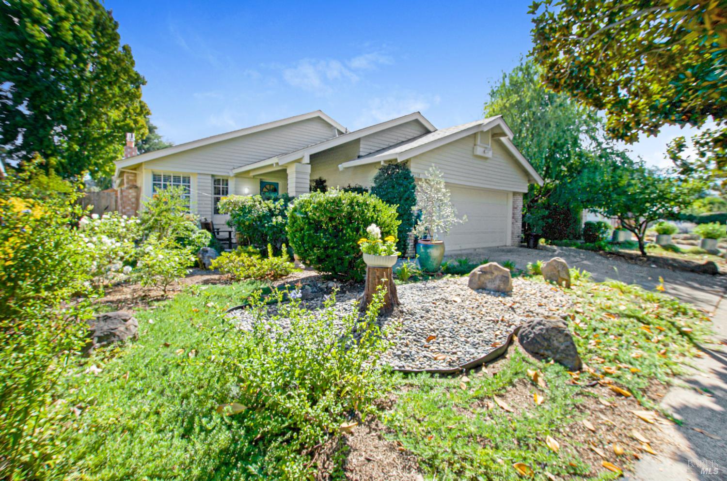2338 Lakepark Drive Napa CA 94558