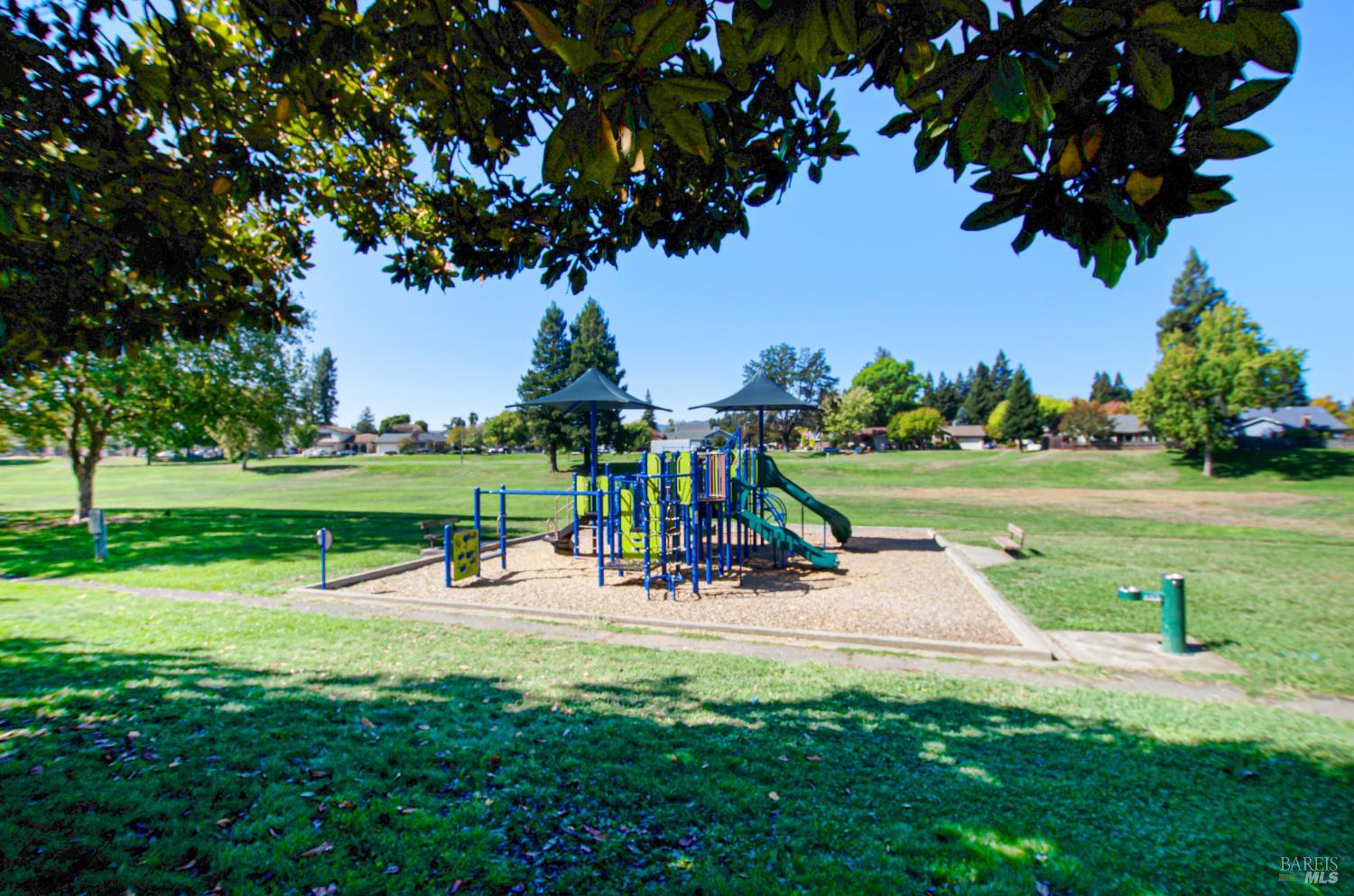 2338 Lakepark Drive Napa CA 94558