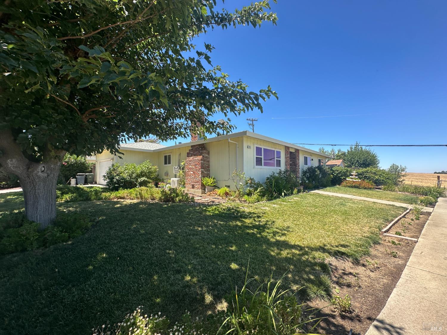 335 Sierra Avenue Rio Vista CA 94571