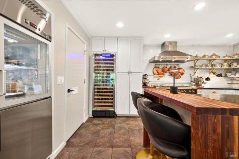 866 Princeton Drive Sonoma CA 95476