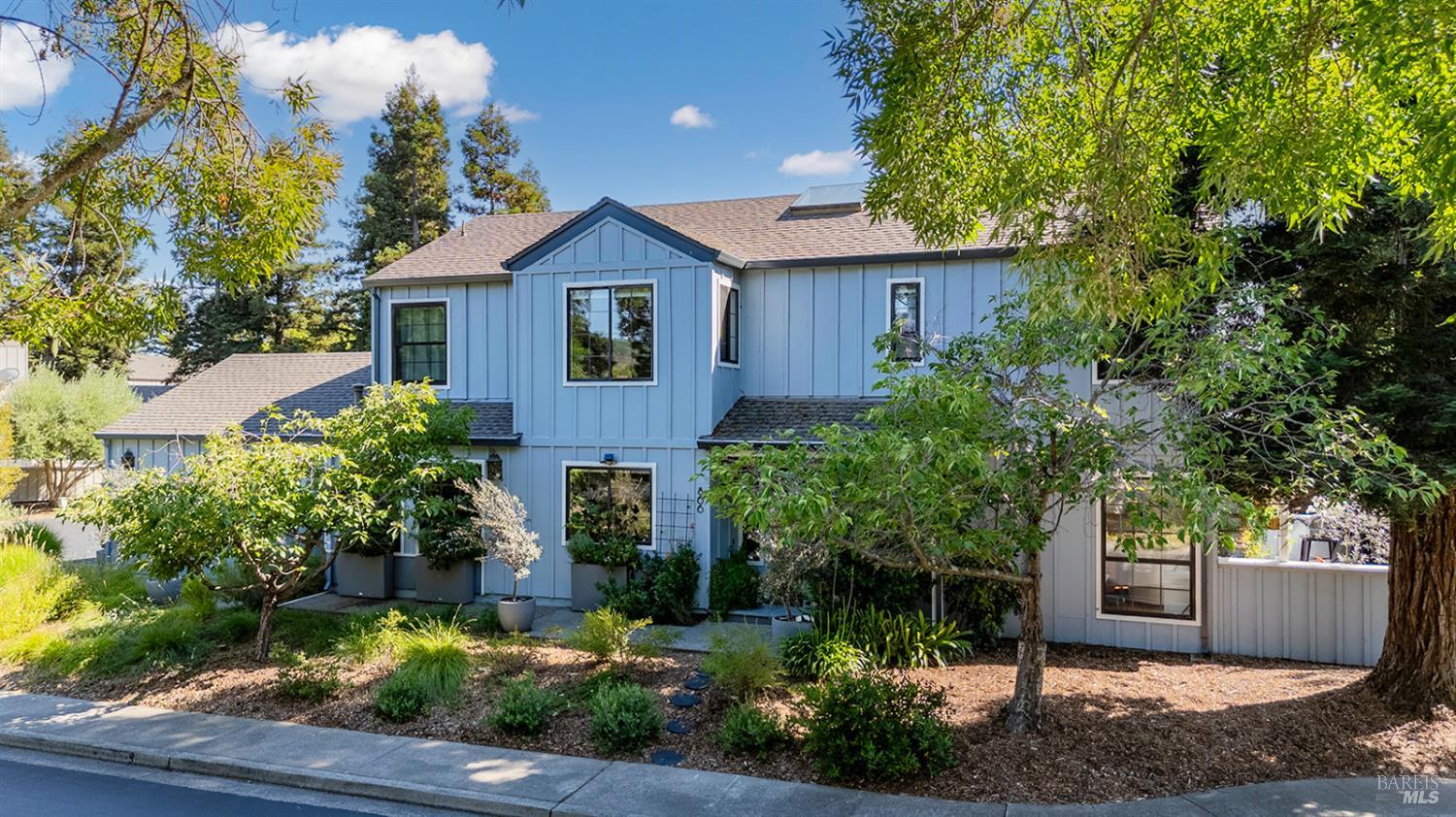 866 Princeton Drive Sonoma CA 95476