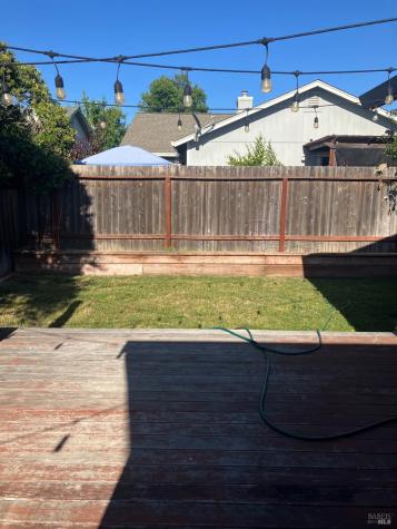 1112 Navarro Street Santa Rosa CA 95401