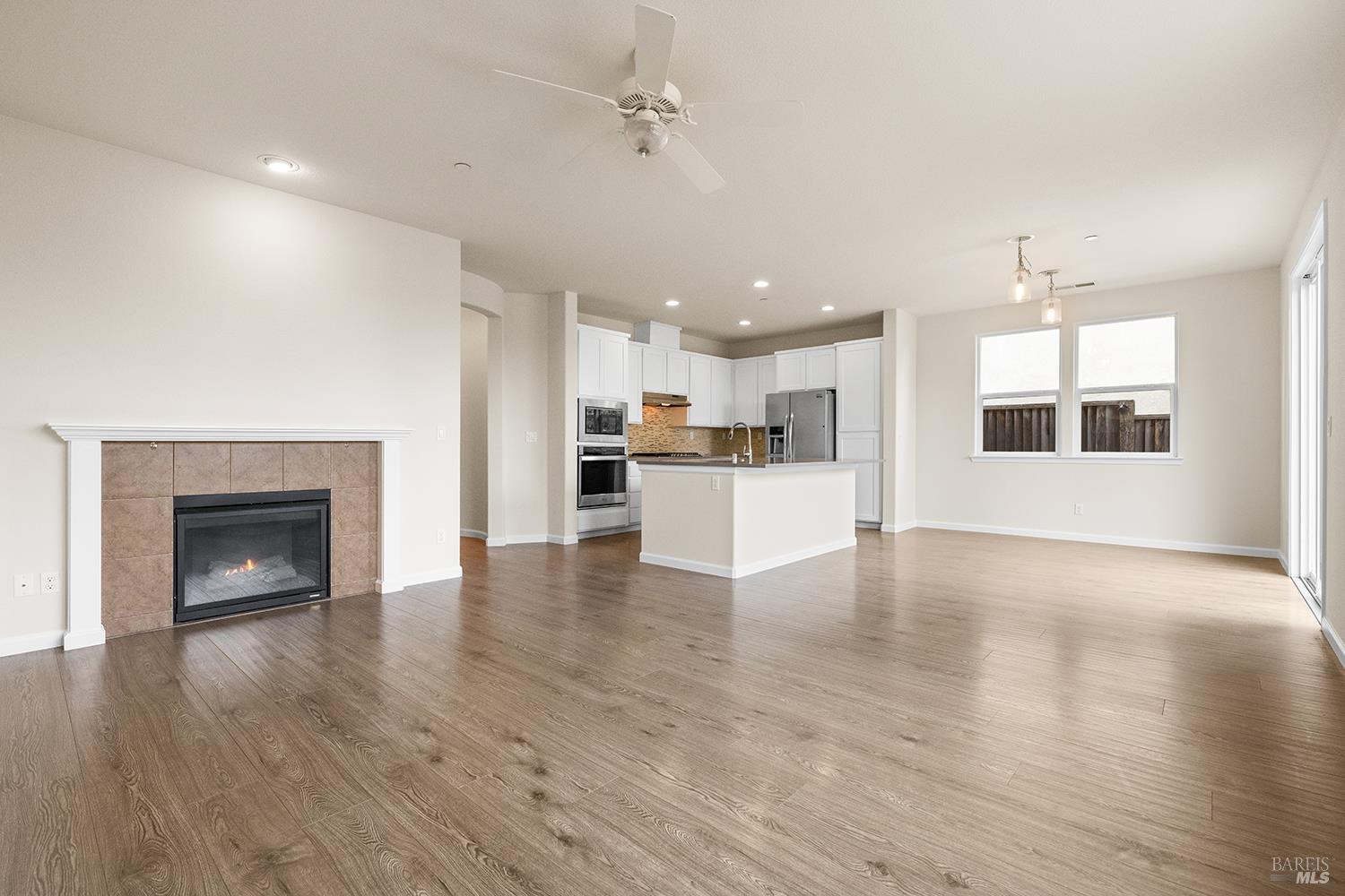 1997 Citrine Way Santa Rosa CA 95404