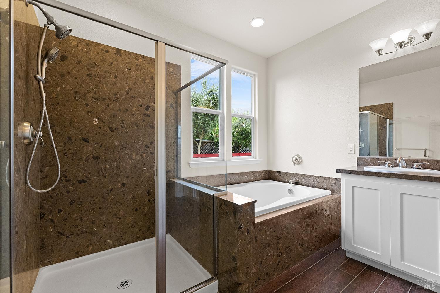 1997 Citrine Way Santa Rosa CA 95404