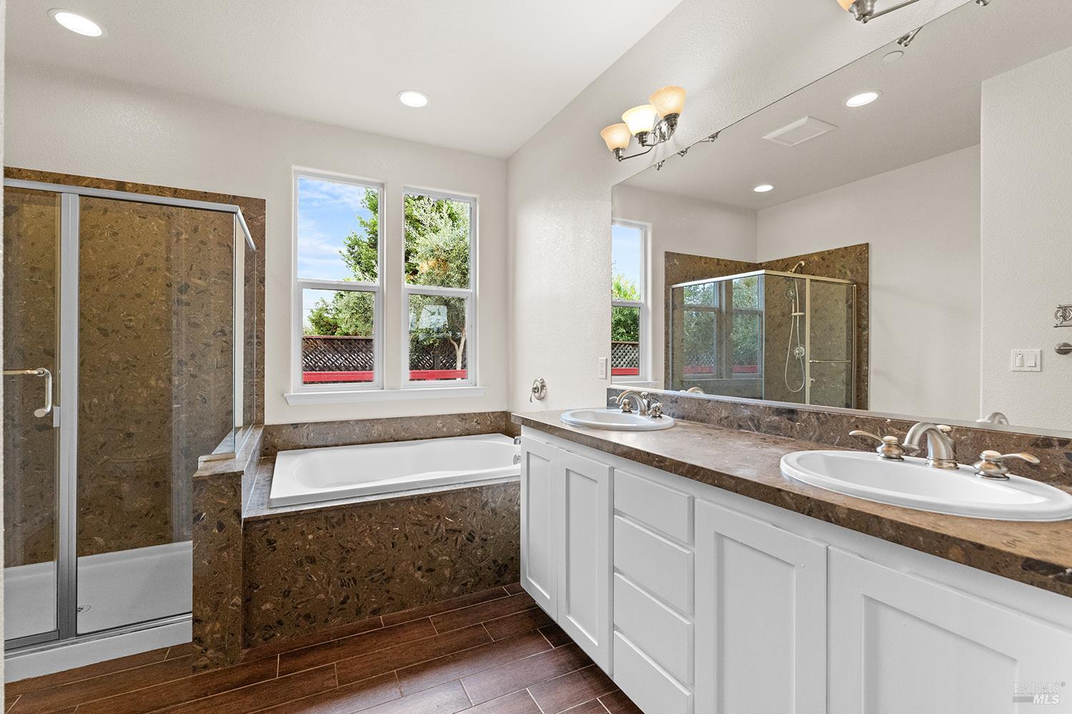 1997 Citrine Way Santa Rosa CA 95404