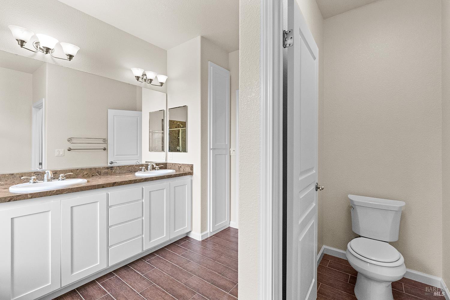 1997 Citrine Way Santa Rosa CA 95404
