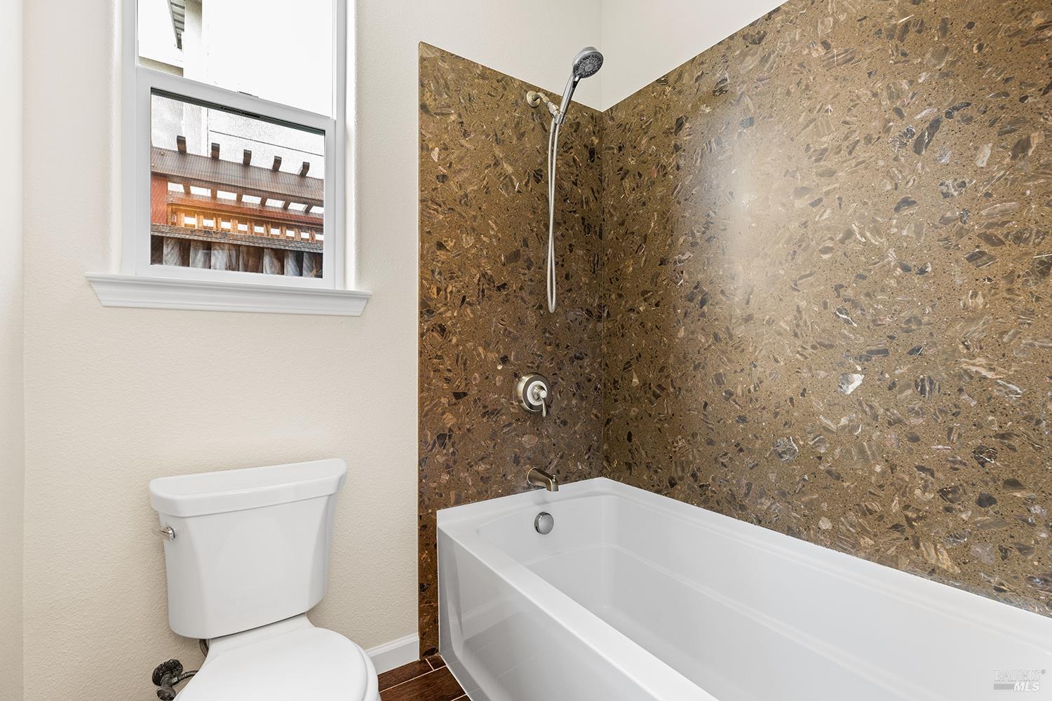1997 Citrine Way Santa Rosa CA 95404