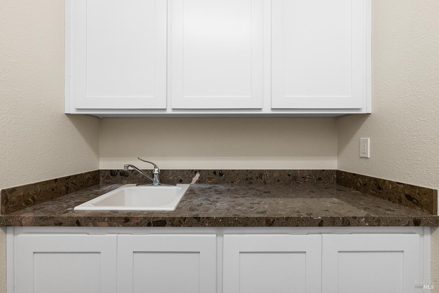 1997 Citrine Way Santa Rosa CA 95404