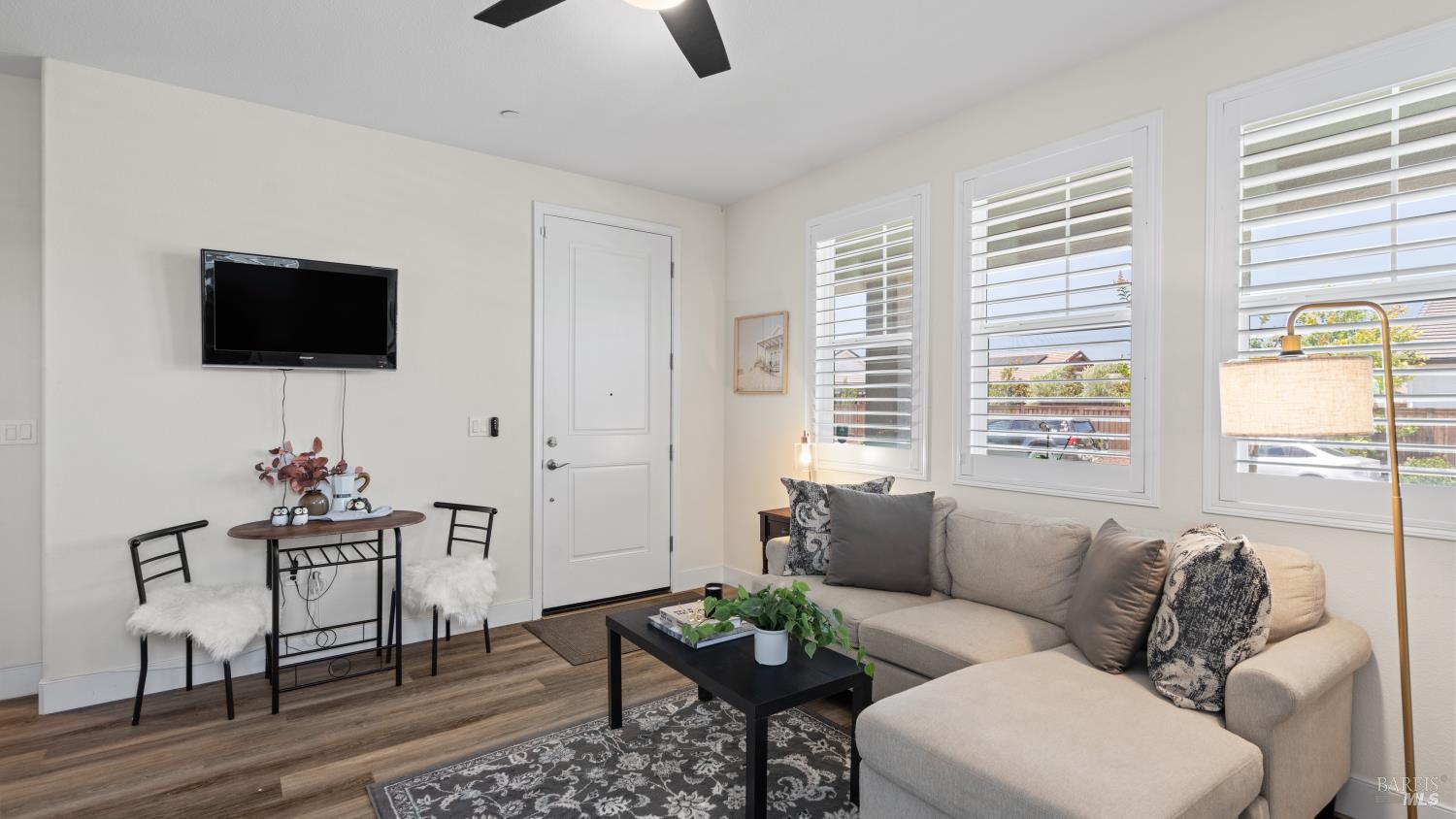 2115 Prairie Way Dixon CA 95620
