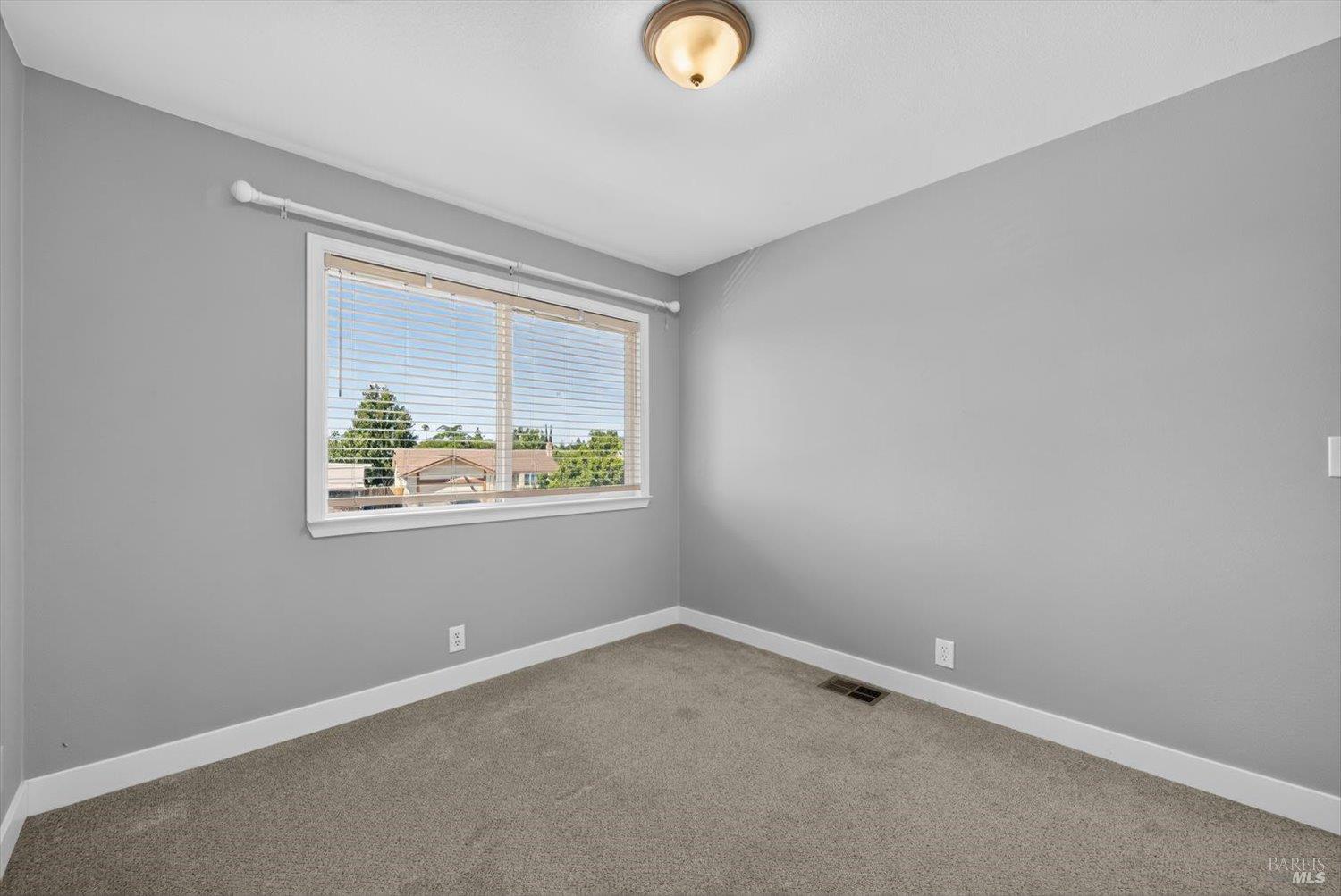 785 Dogwood Circle Fairfield CA 94533