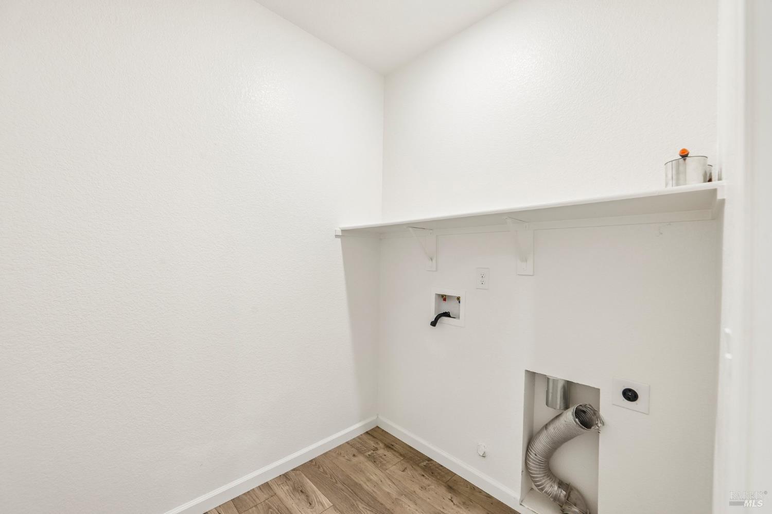 635 Honey Bee Road Dixon CA 95620