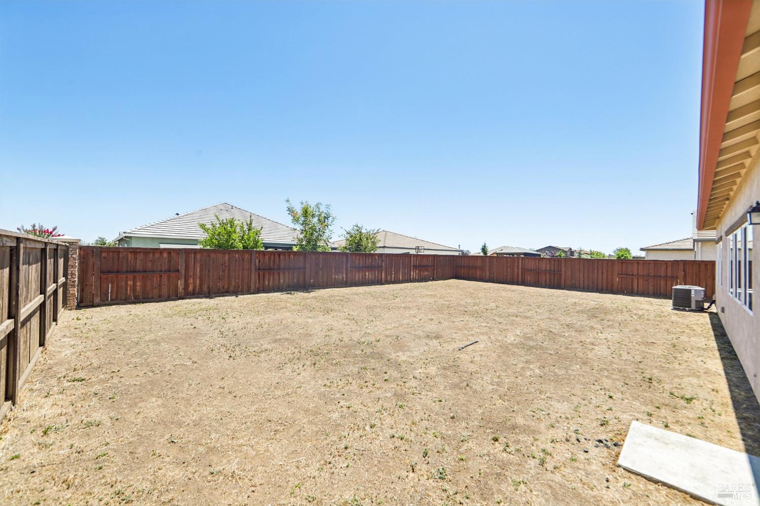 635 Honey Bee Road Dixon CA 95620