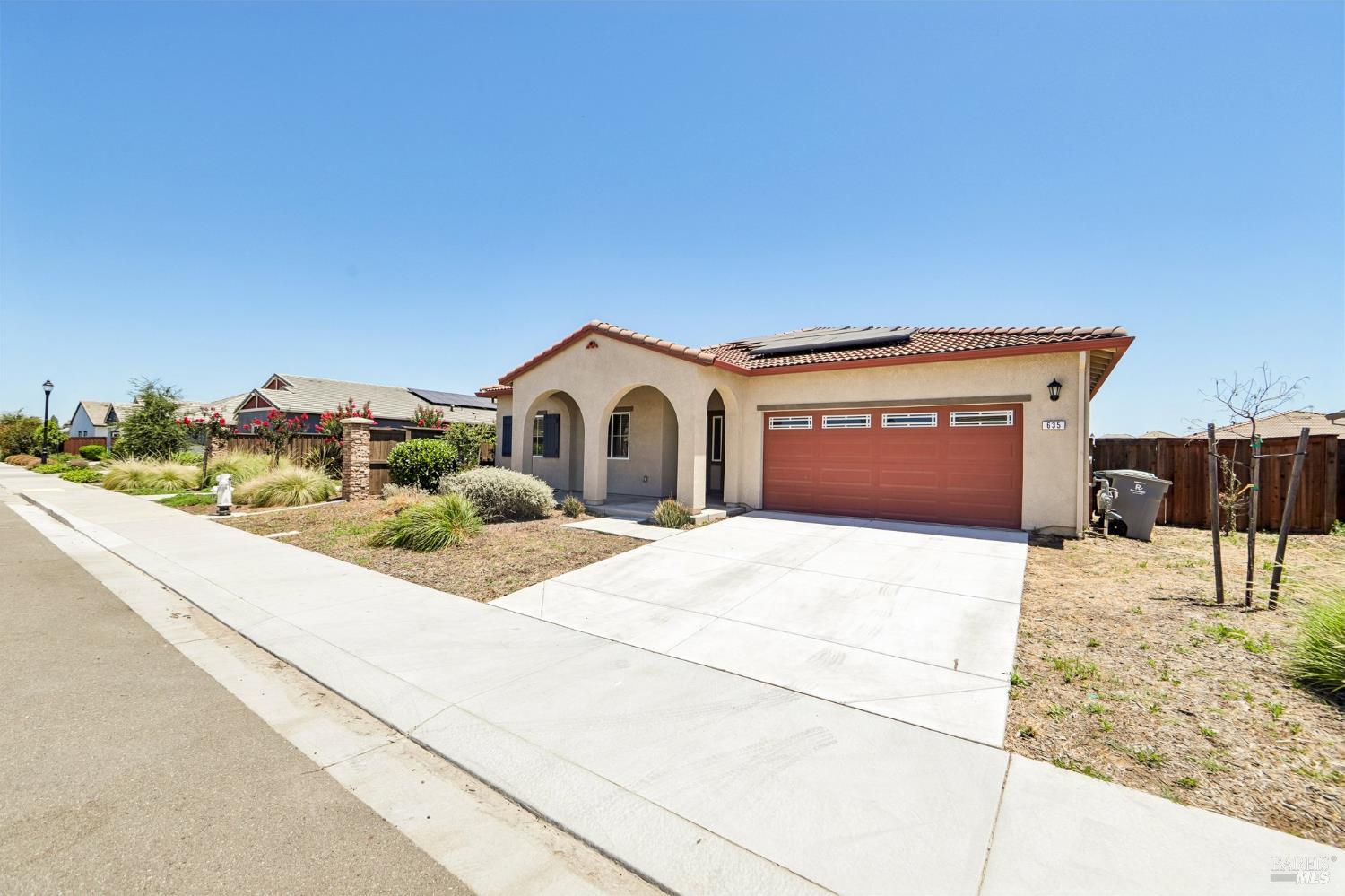 635 Honey Bee Road Dixon CA 95620