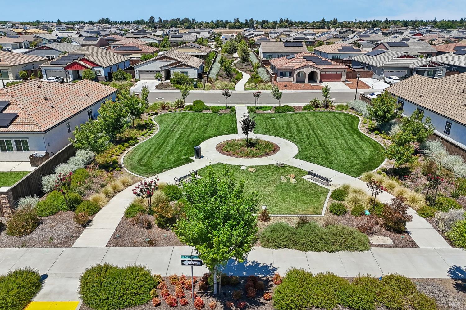 635 Honey Bee Road Dixon CA 95620
