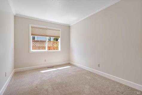 957 Mcnear Avenue Petaluma CA 94952