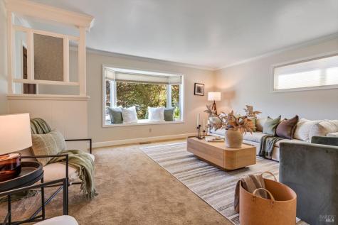 957 Mcnear Avenue Petaluma CA 94952