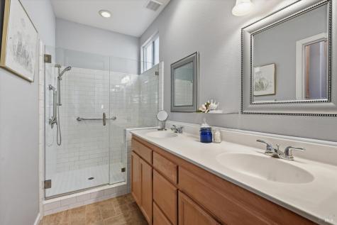 7237 16th Hole Drive Windsor CA 95492