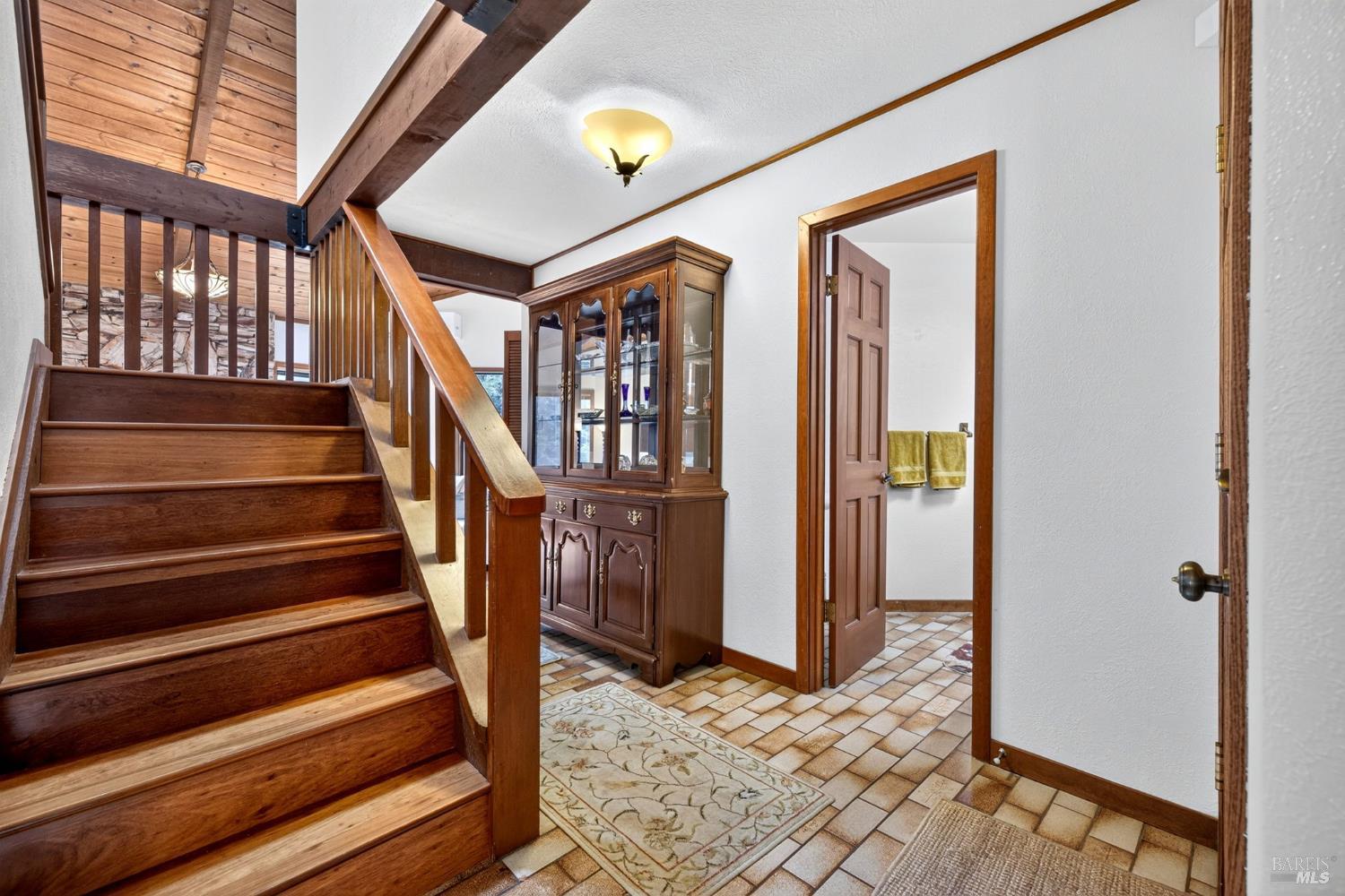819 Jonive Road Sebastopol CA 95472