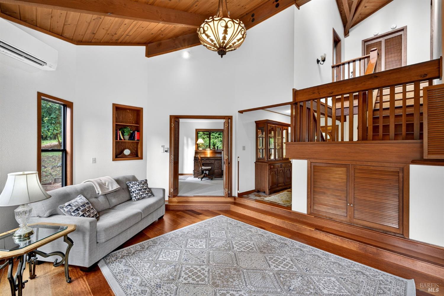819 Jonive Road Sebastopol CA 95472