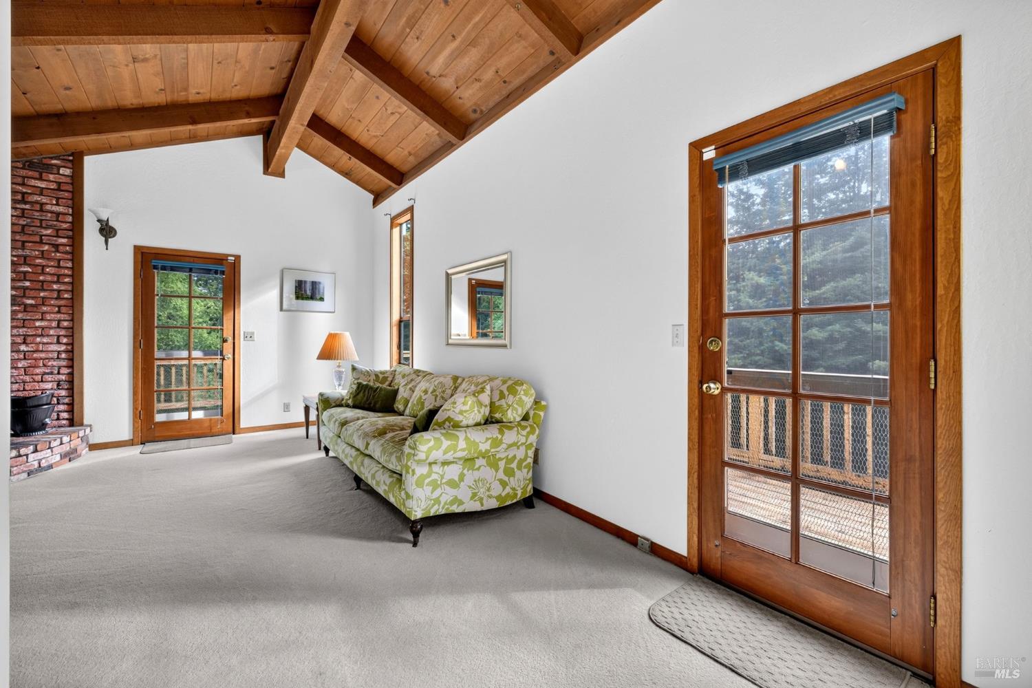 819 Jonive Road Sebastopol CA 95472