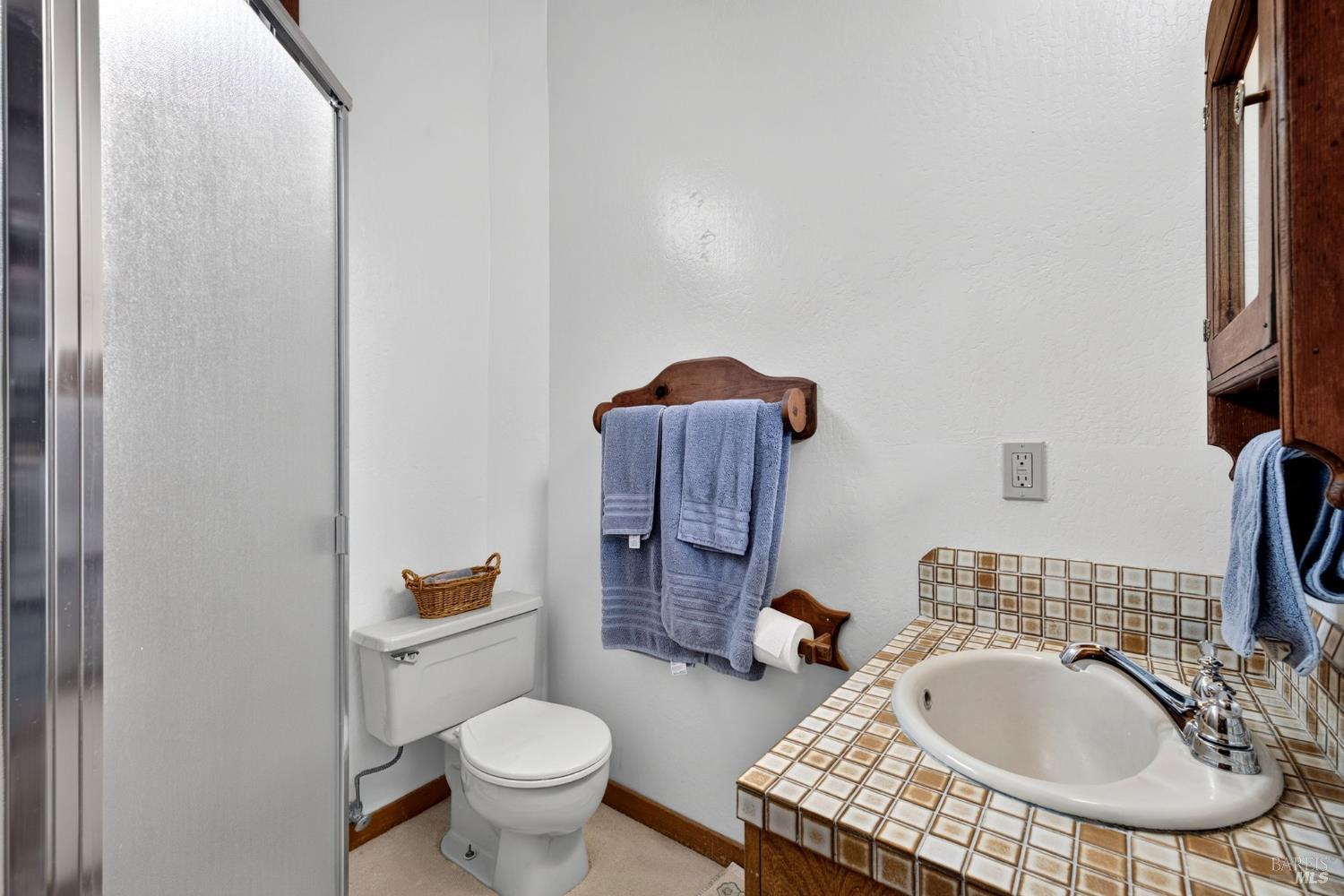 819 Jonive Road Sebastopol CA 95472