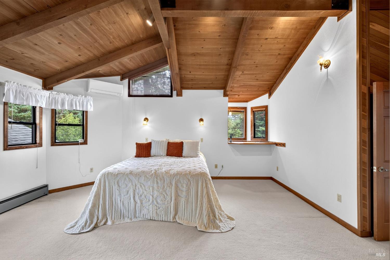 819 Jonive Road Sebastopol CA 95472
