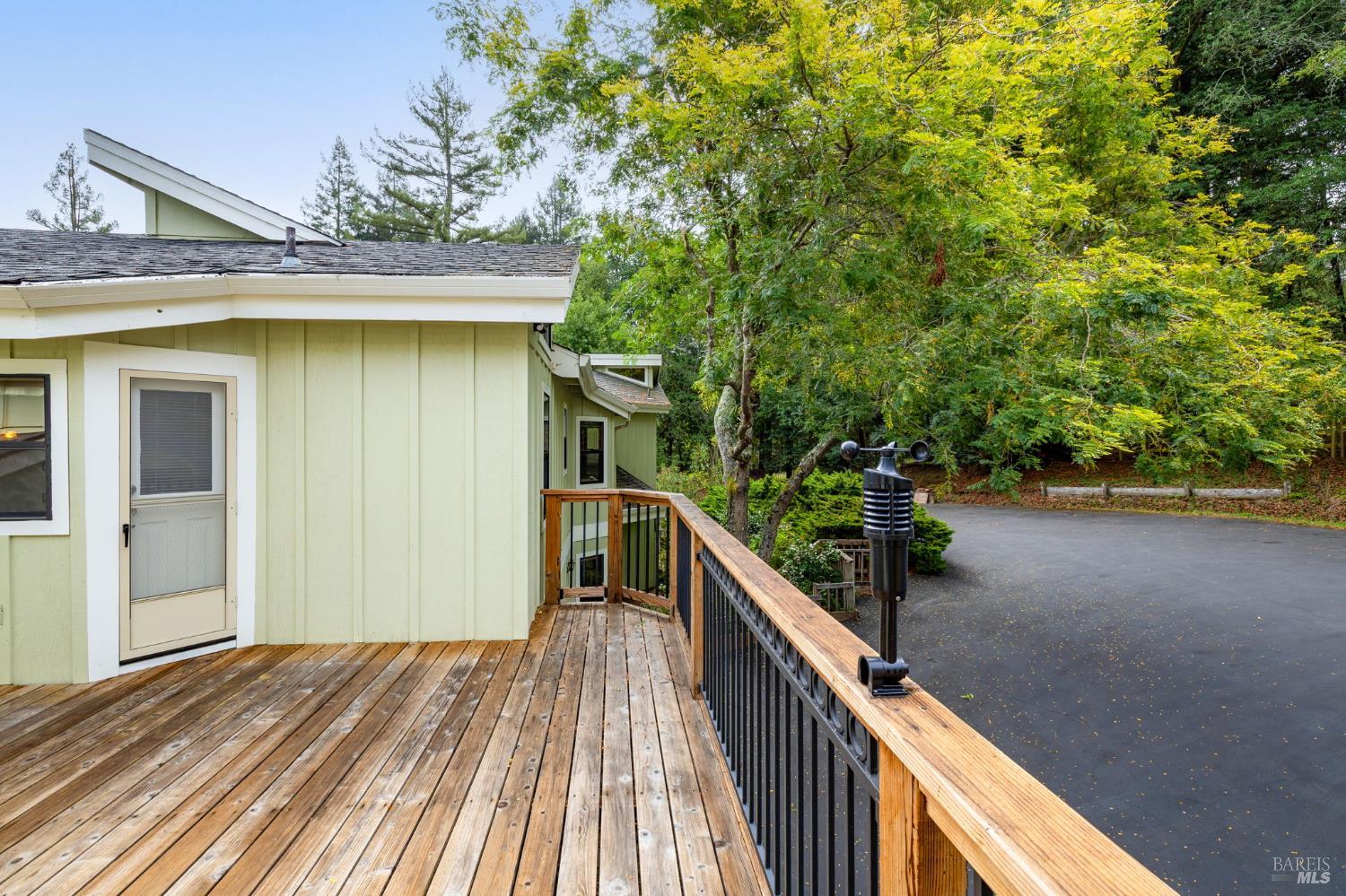 819 Jonive Road Sebastopol CA 95472