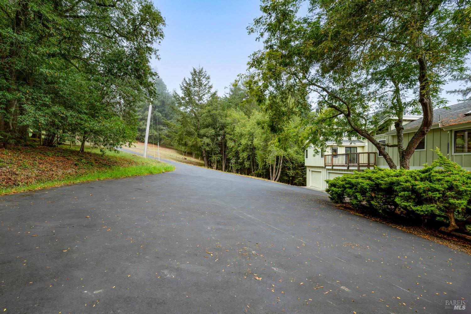 819 Jonive Road Sebastopol CA 95472