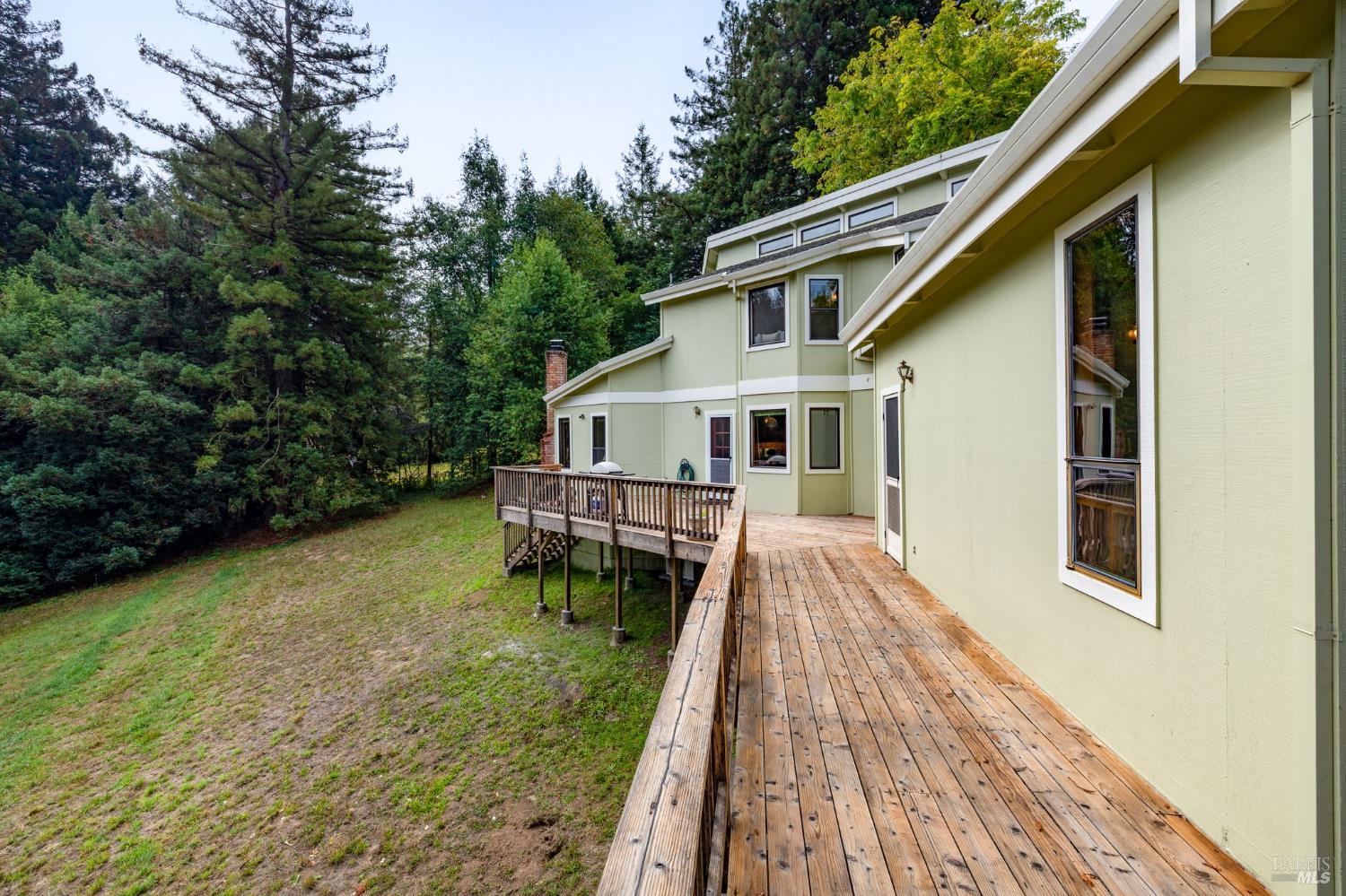 819 Jonive Road Sebastopol CA 95472
